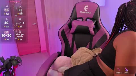 Aisha online show from 02/04/25, 02:07