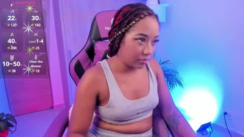 Aisha online show from 02/06/25, 12:11