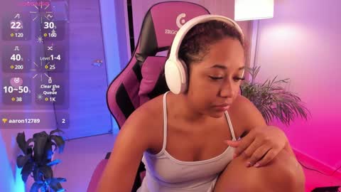 Aisha online show from 02/28/25, 01:05