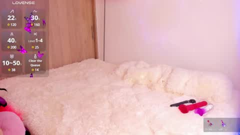 Aisha online show from 03/11/25, 03:48