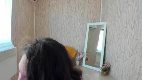 Aisha online show from 02/14/25, 11:42