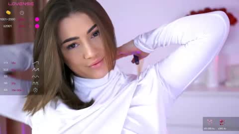 Aisha online show from 05/08/26, 06:24