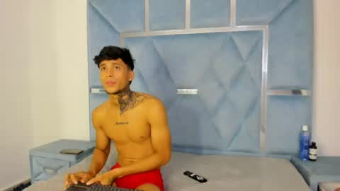 aishaxht online show from 06/20/26, 04:48