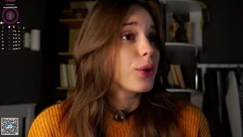 Snapshot of aislyfarran chatting on 10/11/25, 01:05 Aliza online show from 10/11/25, 01:05