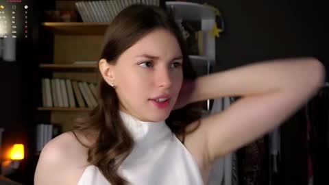 Aliza online show from 10/24/25, 01:03