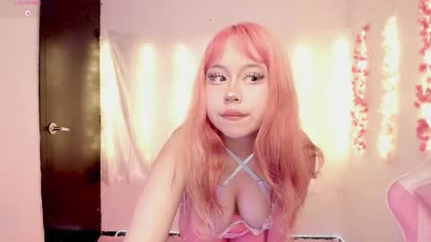 Snapshot of aissen__star chatting on 11/03/25, 09:05 Mar online show from 11/03/25, 09:05