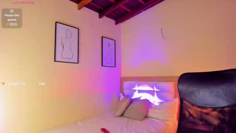 Aitana Brown online show from 01/12/25, 01:32