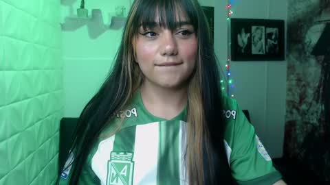 Snapshot of aitana_gomezz chatting on 12/18/24, 09:08 Aitana online show from 12/18/24, 09:08