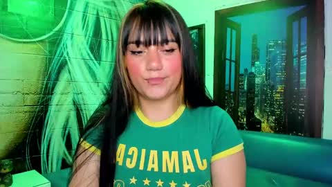 Snapshot of aitana_gomezz chatting on 12/20/24, 10:00 Aitana online show from 12/20/24, 10:00
