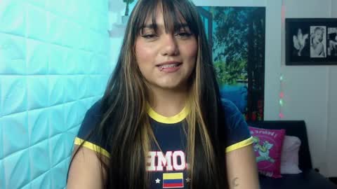 Snapshot of aitana_gomezz chatting on 01/07/25, 08:52 Aitana online show from 01/07/25, 08:52