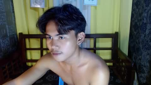 Snapshot of aivanboyyy chatting on 04/11/26, 01:48 aivanboyyy online show from 04/11/26, 01:48