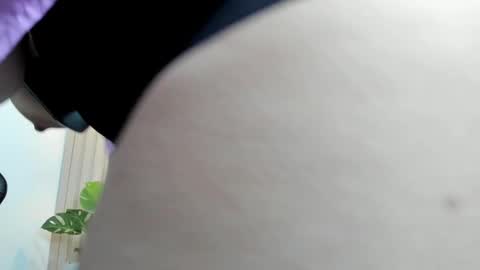 Aixa Burgos online show from 12/06/24, 03:22