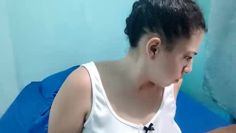 Aixa Burgos online show from 10/19/25, 09:43