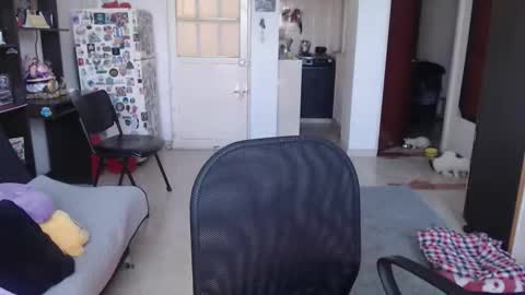 Snapshot of aizen_myo chatting on 09/22/25, 01:02 Aizen My- online show from 09/22/25, 01:02