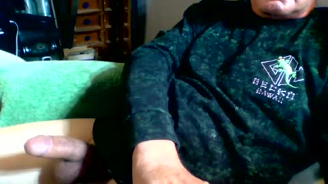 Snapshot of aj331827 chatting on 06/24/26, 06:56 aj331827 online show from 06/24/26, 06:56