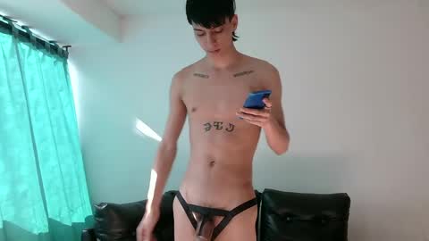 Snapshot of ajhoansebastian94 chatting on 05/06/26, 08:25 SebasT-sex online show from 05/06/26, 08:25
