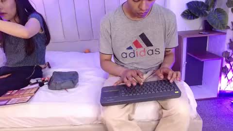 aji_golds online show from 05/15/26, 08:16