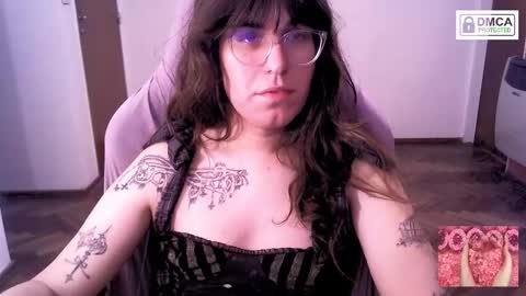 Snapshot of akamedolle chatting on 02/23/26, 03:59 Veronica Akame 3 online show from 02/23/26, 03:59