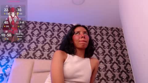 A K A N E  U W U online show from 12/18/24, 06:57