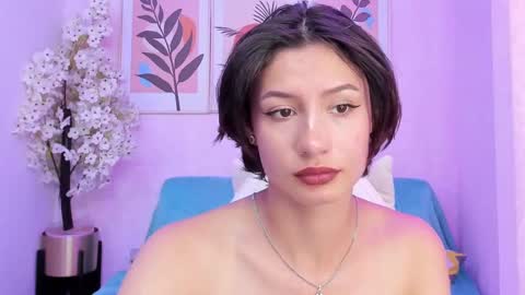 Azaka  online show from 02/01/25, 03:18