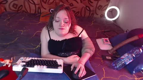 Snapshot of akindmodel chatting on 02/21/25, 07:45 Natalie online show from 02/21/25, 07:45