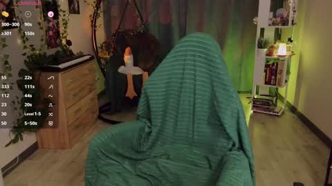 Aki online show from 12/04/24, 08:45