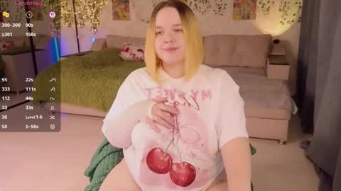 Aki online show from 10/10/25, 11:42