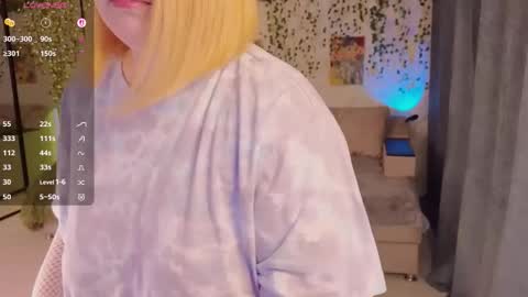 Aki online show from 10/11/25, 12:47