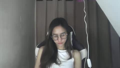 Snapshot of akira_z101 chatting on 03/03/25, 02:15 akira_z101 online show from 03/03/25, 02:15