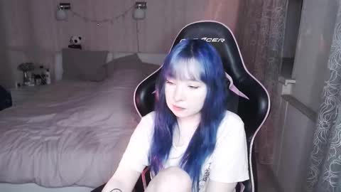 Snapshot of akirahartyx chatting on 02/15/26, 03:31 akirahartyx online show from 02/15/26, 03:31