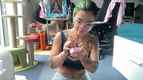 Snapshot of akirazayy chatting on 03/03/26, 11:54 Akira Zay online show from 03/03/26, 11:54