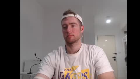 Snapshot of al3xzanderth3gr3at chatting on 02/07/25, 02:47 Alex online show from 02/07/25, 02:47