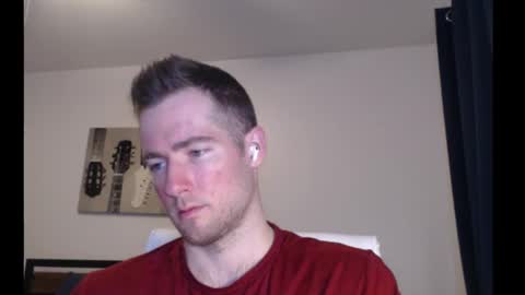 Snapshot of al3xzanderth3gr3at chatting on 10/16/25, 08:26 Alex online show from 10/16/25, 08:26