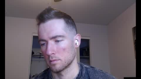 Alex online show from 11/05/25, 12:21