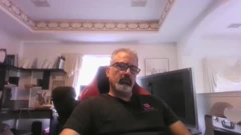 Snapshot of aladdin31673 chatting on 04/13/26, 10:59 aladdin31673 online show from 04/13/26, 10:59