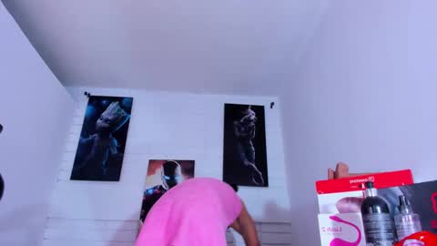 Snapshot of alahia__rodriguez chatting on 12/27/24, 07:46 Alahia Rodriguez online show from 12/27/24, 07:46