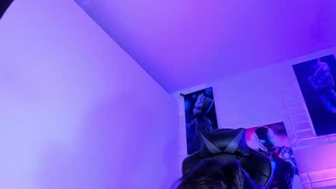 Snapshot of alahia__rodriguez chatting on 01/15/25, 04:00 Alahia Rodriguez online show from 01/15/25, 04:00