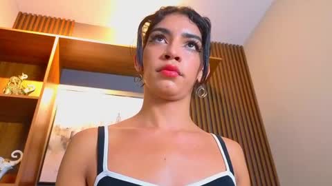 Alahia Rodriguez online show from 05/05/26, 07:33