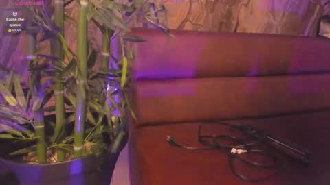 ALAHIA online show from 12/01/25, 05:18