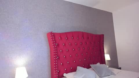 alahia_hank online show from 12/05/25, 06:59