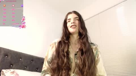 Snapshot of alahia_sky chatting on 01/07/26, 02:30 online show from 01/07/26, 02:30