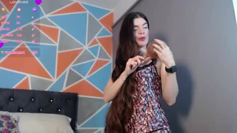           online show from 05/05/26, 08:22