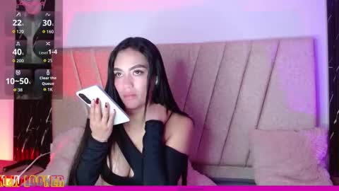 Snapshot of alahia_sweet_official chatting on 09/30/25, 08:36 Alahia sweet official online show from 09/30/25, 08:36
