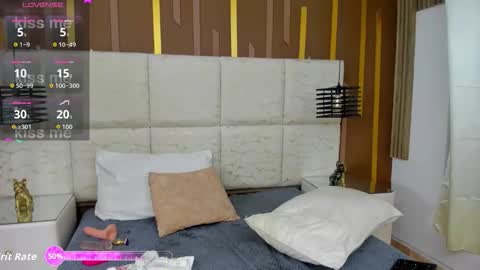 Snapshot of alahiaevanss chatting on 05/19/26, 03:02 AlahiaEvanss online show from 05/19/26, 03:02