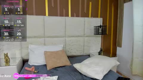 Snapshot of alahiaevansz chatting on 05/19/26, 03:02 AlahiaEvansz online show from 05/19/26, 03:02