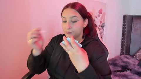 Alaia Carter online show from 10/17/25, 01:53