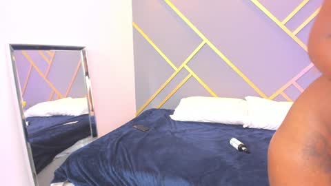 alaia_colins online show from 01/25/25, 07:17