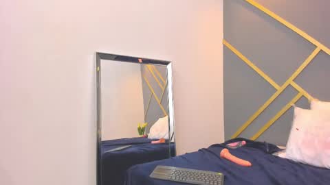 alaia_colins online show from 02/16/25, 01:38