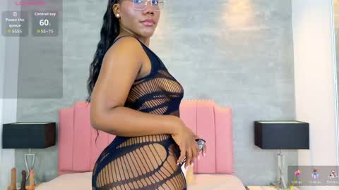alaia_colins online show from 05/06/26, 12:08