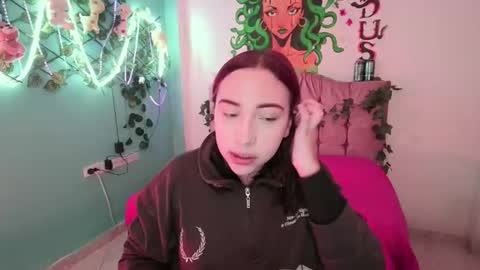 Snapshot of alaia_rossetti chatting on 06/24/26, 04:22 alaia online show from 06/24/26, 04:22